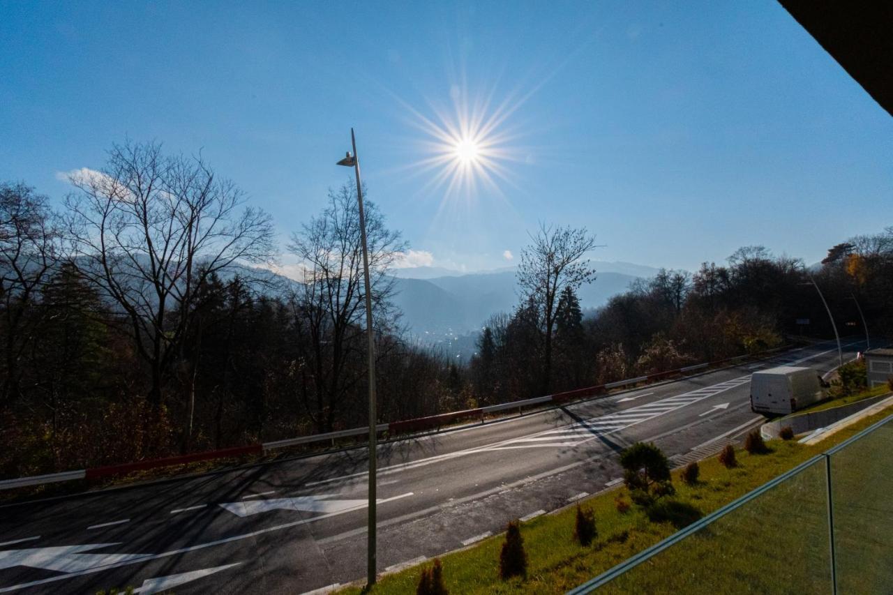 Mirador Bohemian Apt With Views Over Old Town And Tampa Mountain, Near Poiana Брашов Экстерьер фото