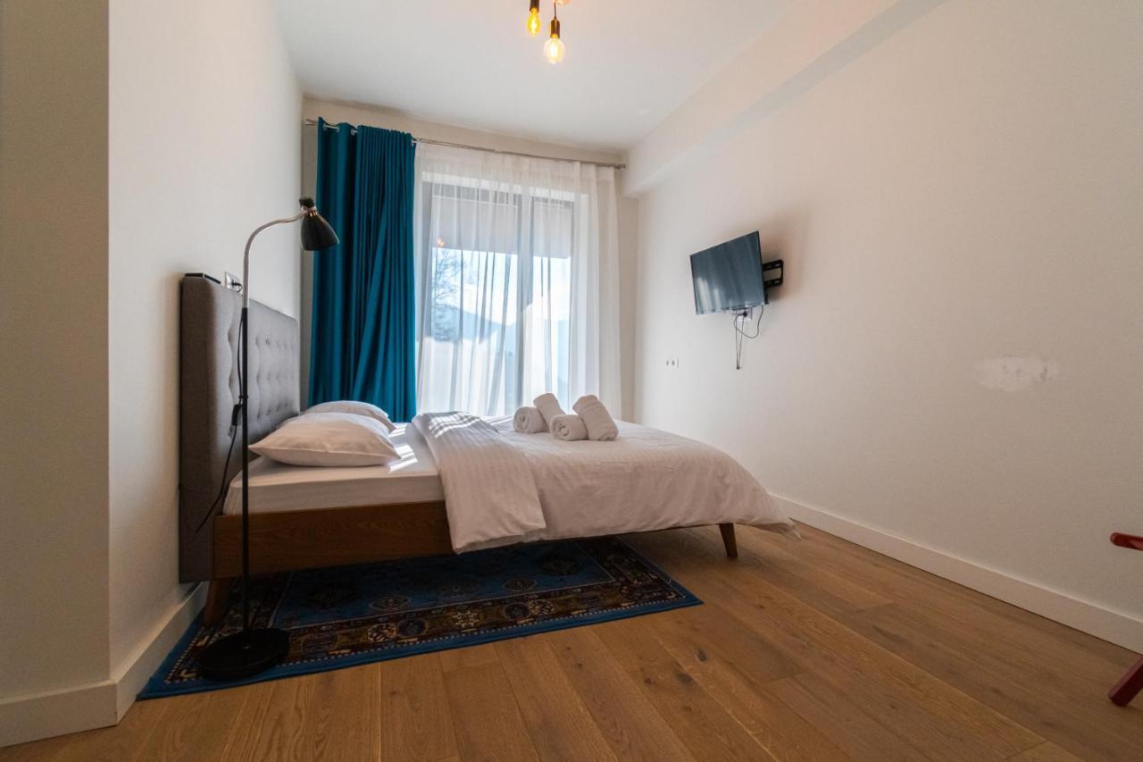 Mirador Bohemian Apt With Views Over Old Town And Tampa Mountain, Near Poiana Брашов Экстерьер фото